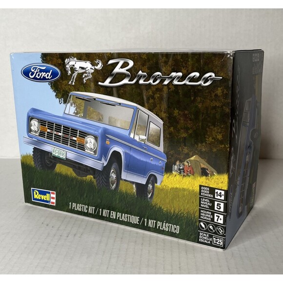 Revell Ford Bronco 1:25 Scale Plastic Model Kit Unbuilt Collector Car PARTS ONLY - Picture 1 of 13